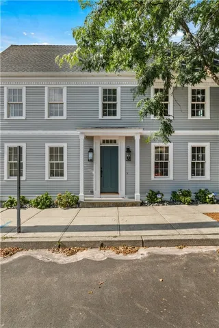 $1,150,000 | 21 Bradford Street, Unit 1, Bristol, RI 02809