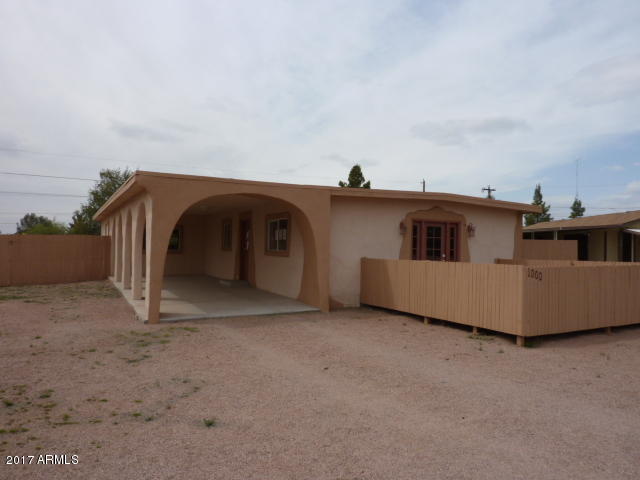 1900 South Mariposa Road Apache Junction, AZ 85119 - Photo 2 of 25 023-582978 Front left