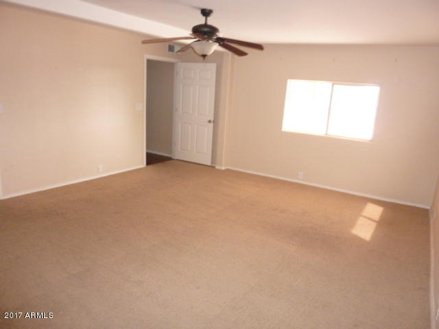 1900 South Mariposa Road Apache Junction, AZ 85119 - Photo 23 of 25 023-582978 Master bedroom additional vie