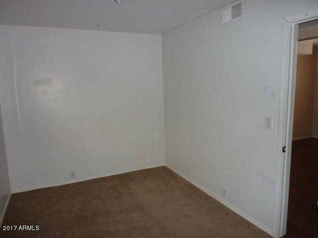 1900 South Mariposa Road Apache Junction, AZ 85119 - Photo 8 of 25 023-582978 Bedroom 1 additional view