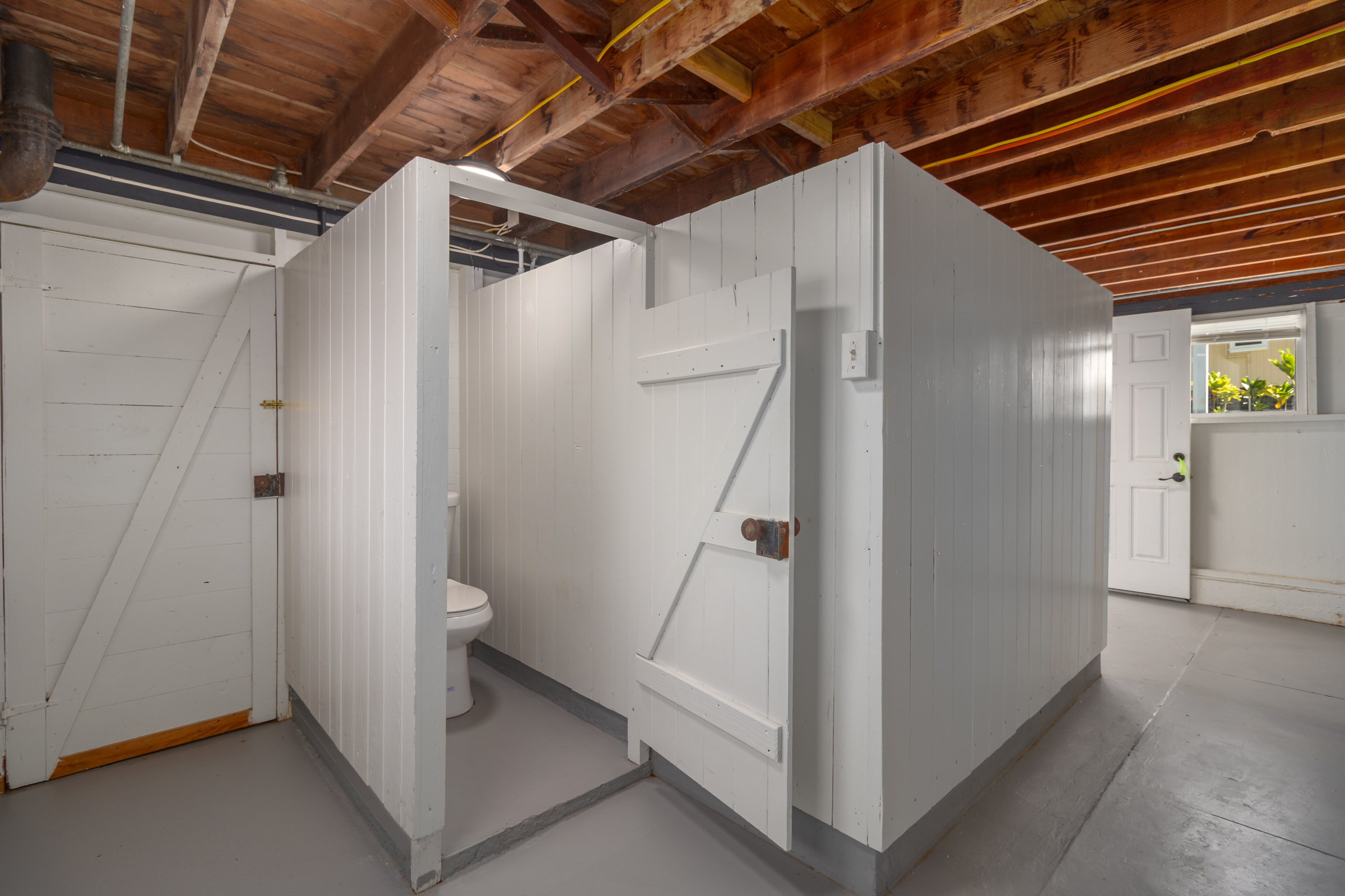 75 East Palai Street Hilo, HI 96720 - Photo 22 of 29 a view of storage and utility room