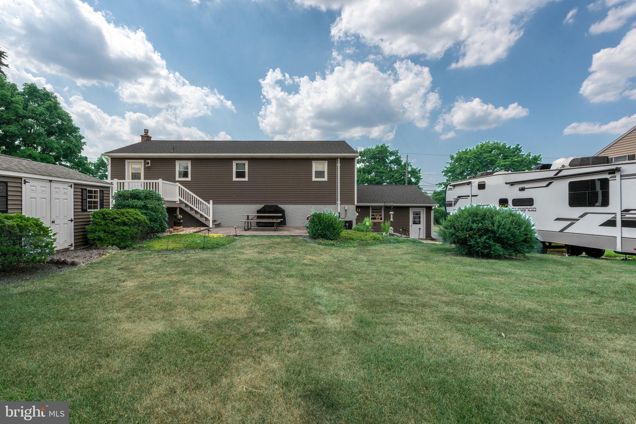 949 Brunnerville Road Lititz, PA 17543 - Photo 32 of 39 Additional parking w/room for a camper