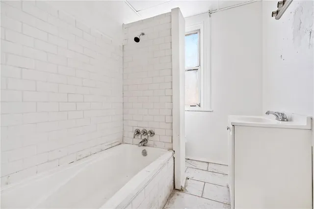 $140,000 | 711 Ohio River Boulevard, Pittsburgh, PA 15202