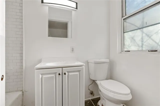 $140,000 | 711 Ohio River Boulevard, Pittsburgh, PA 15202