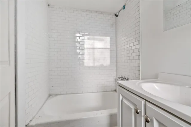 $140,000 | 711 Ohio River Boulevard, Pittsburgh, PA 15202