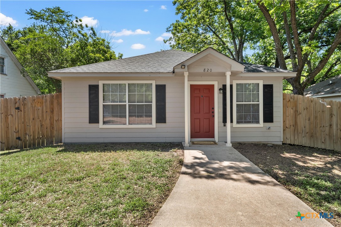 820 North 14th Street Temple, TX 76501 - Photo 1 of 25