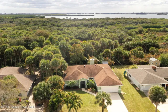 $635,000 | 305 Pelican Drive, Melbourne Beach, FL 32951