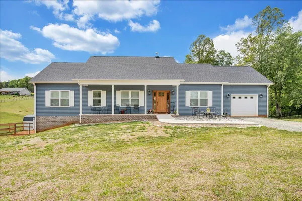 $542,000 | 131 Belvior Circle, Moneta, VA 24121