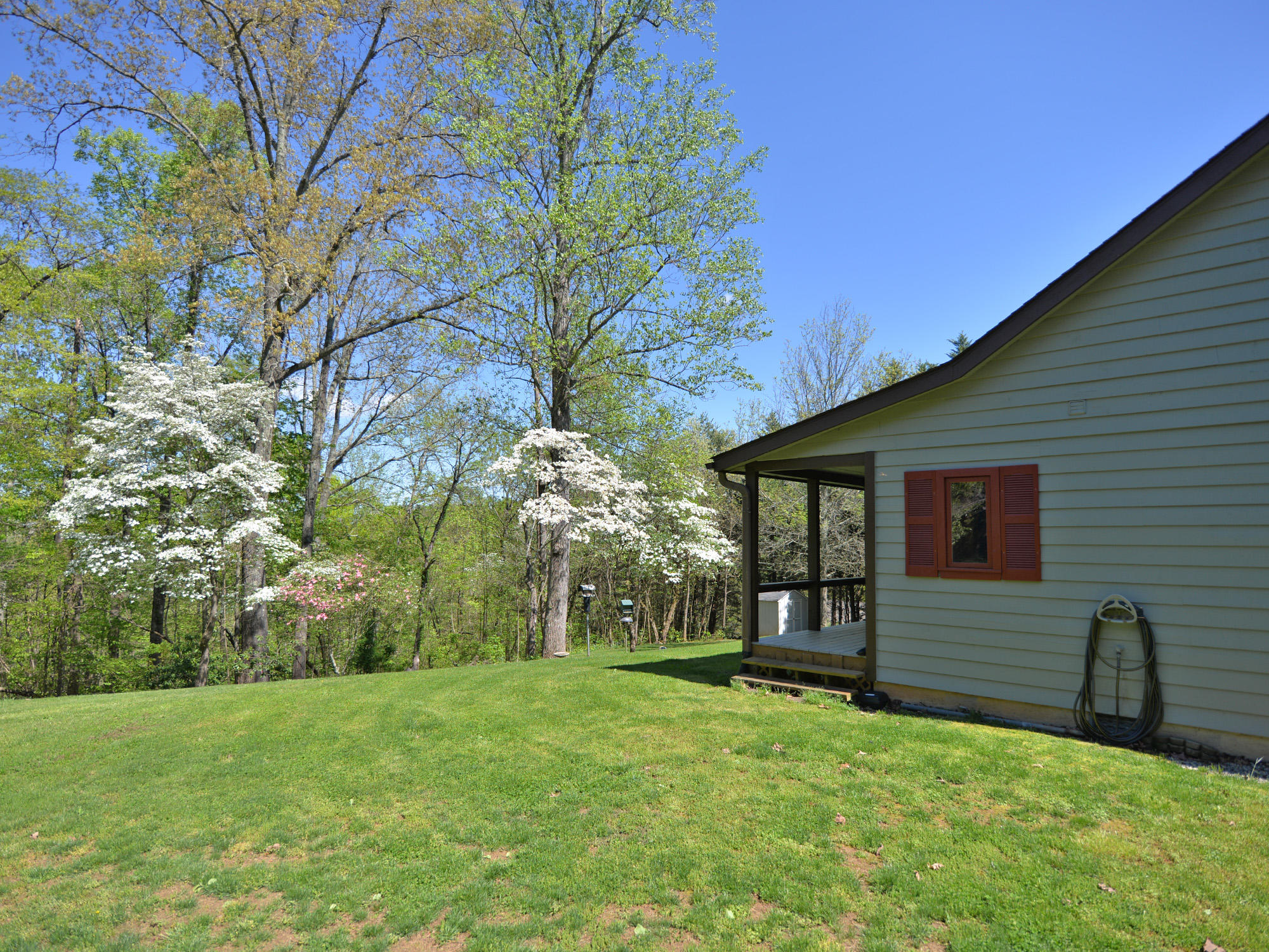 665 Emerald Avenue Kodak, TN 37764 - Photo 23 of 25 665 Emerald Ave