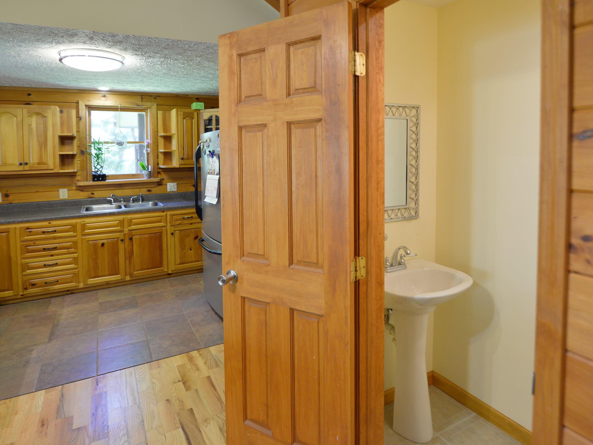 665 Emerald Avenue Kodak, TN 37764 - Photo 9 of 25 665 Emerald Ave