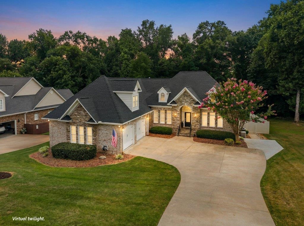 502 Chippendale Lane Boiling Springs, SC 29316 - Photo 2 of 50
