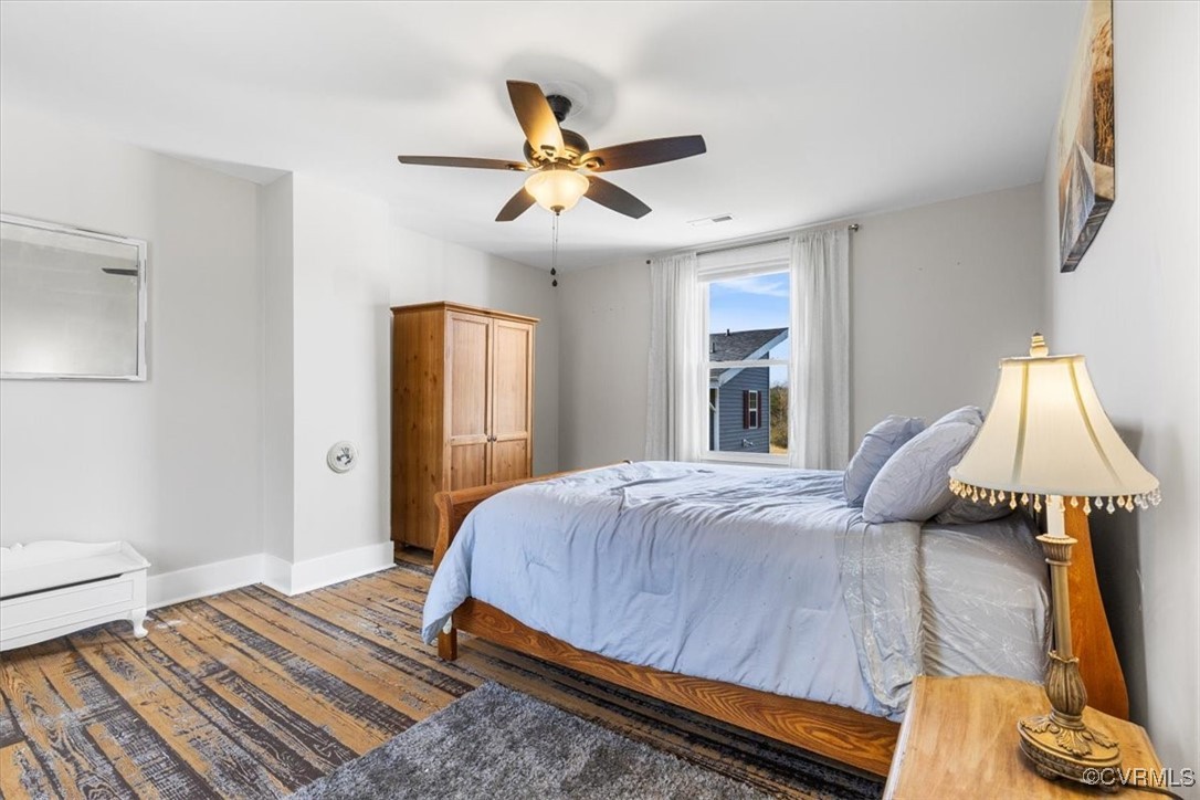 21 Old 15 Road New Canton, VA 23123 - Photo 31 of 49 Bedroom featuring ceiling fan and hardwood / wood-