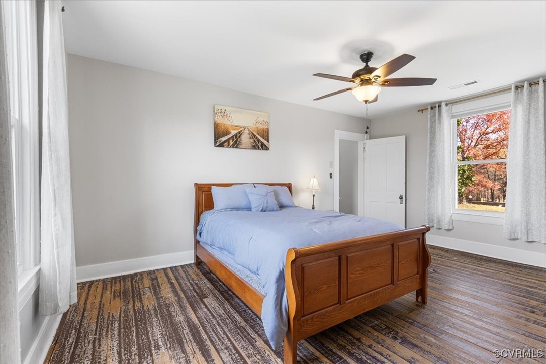 21 Old 15 Road New Canton, VA 23123 - Photo 32 of 49 Bedroom featuring ceiling fan and dark hardwood /