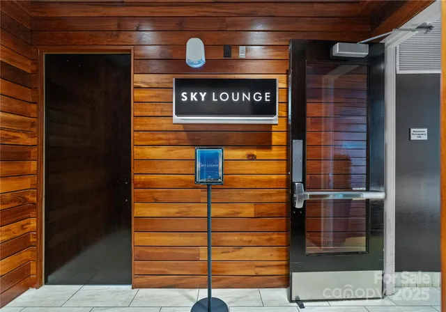 $2,750,000 | 215 North Pine Street, Unit 4301/4302, Charlotte, NC 28202