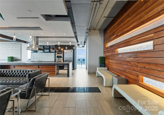 $2,750,000 | 215 North Pine Street, Unit 4301/4302, Charlotte, NC 28202