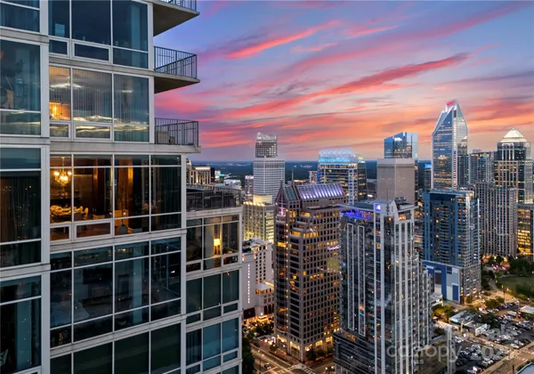 $2,750,000 | 215 North Pine Street, Unit 4301/4302, Charlotte, NC 28202