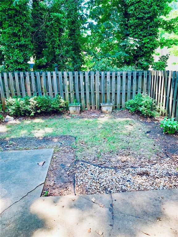 305 Brantley Road Atlanta, GA 30350 - Photo 12 of 12
