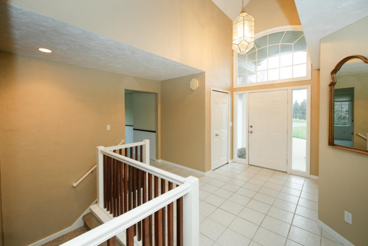 13 Blue Stone Ridge Battle Creek, MI 49014 - Photo 3 of 29 13 Blue Stone Ridge-101