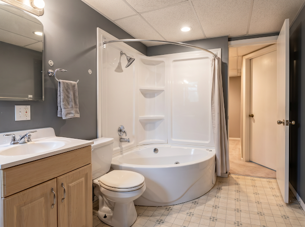 5259 Knox Avenue North Minneapolis, MN 55430 - Photo 18 of 22
