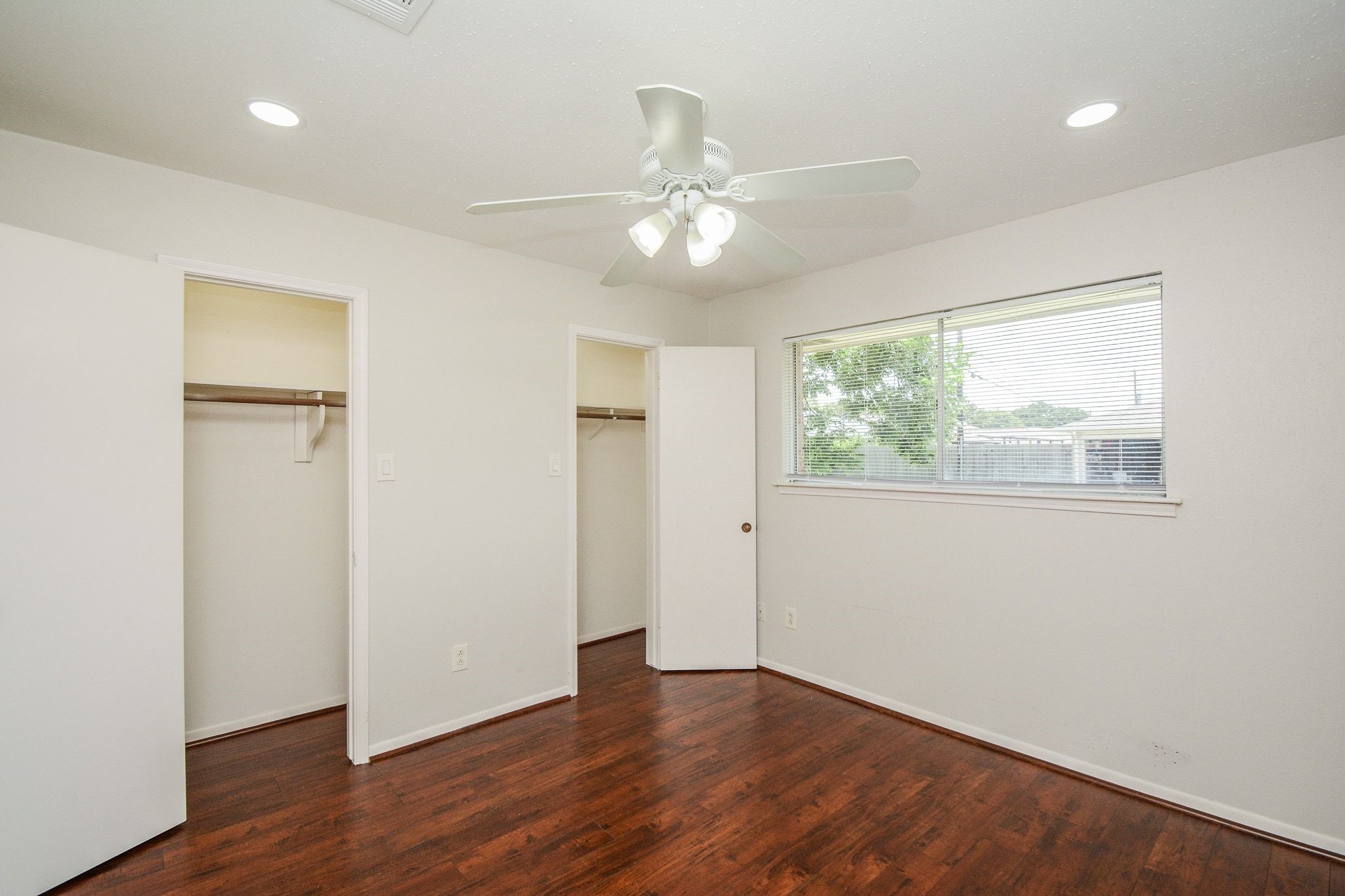 6002 Verdome Lane Houston, TX 77092 - Photo 28 of 49