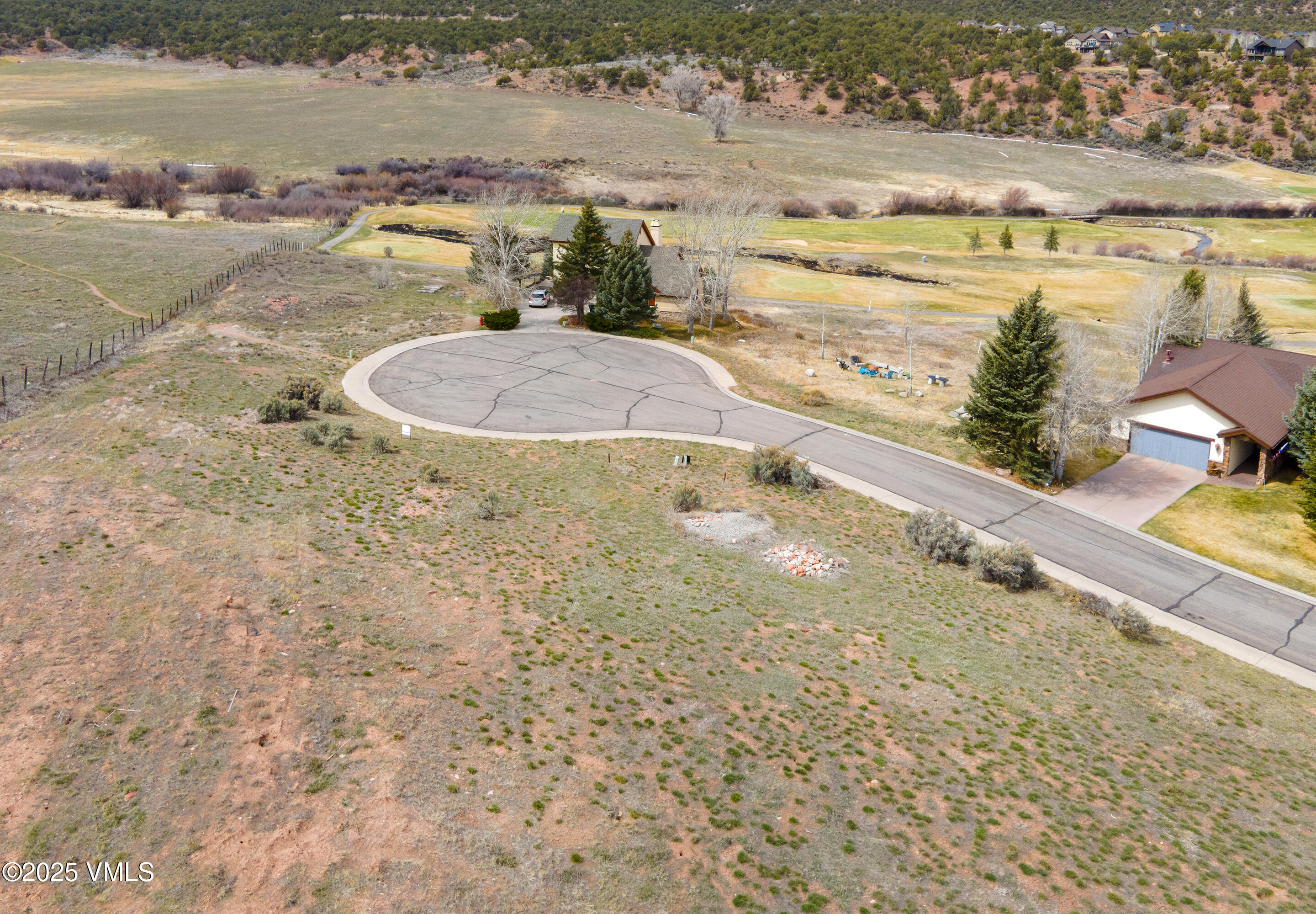 405 Red Fox Gypsum, CO 81637 - Photo 8 of 12 a view of beach and ocean