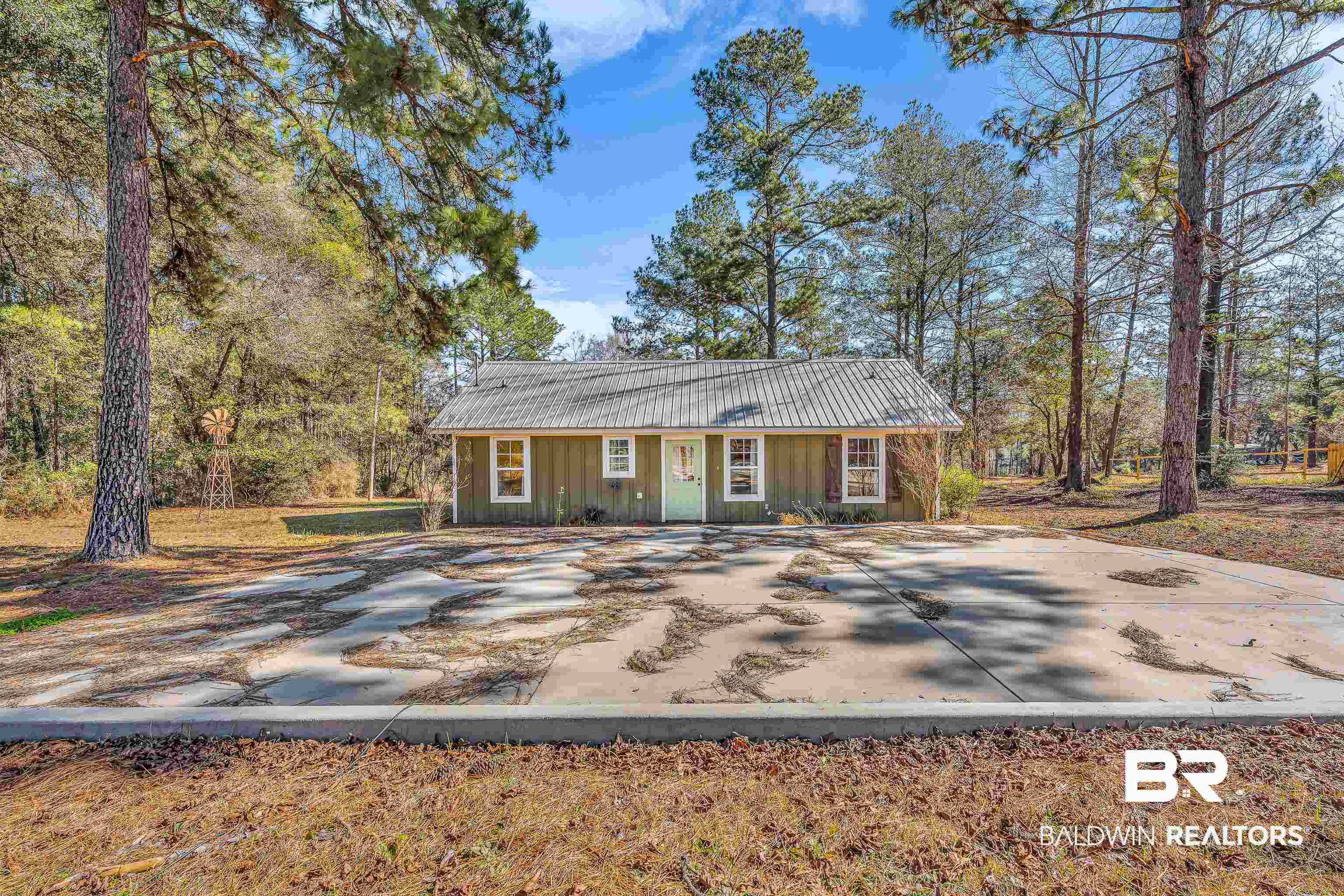 23532 Dunbar Road Robertsdale, AL 36567 - Photo 11 of 29