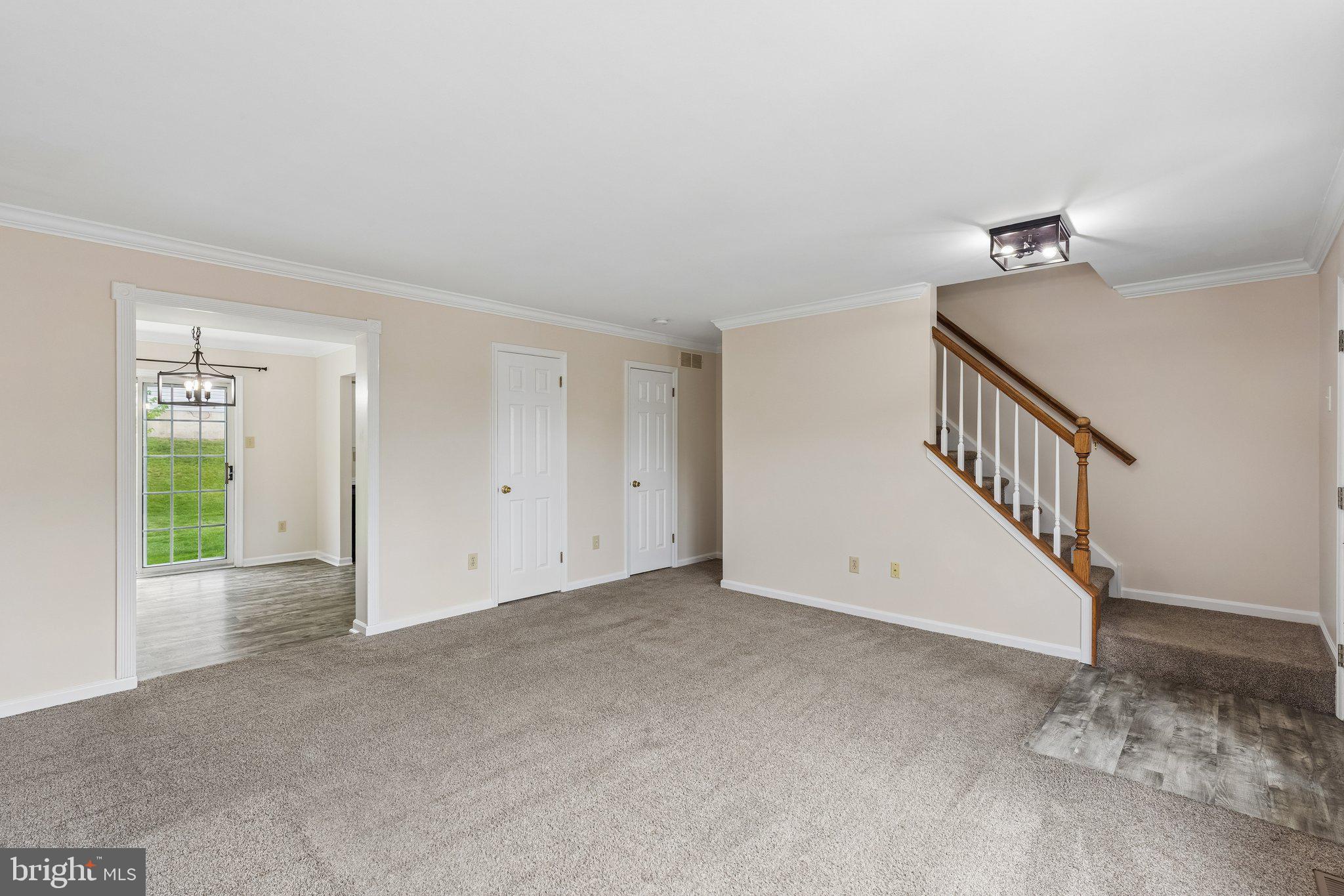 5532 Rinker Circle Doylestown, PA 18902 - Photo 4 of 26