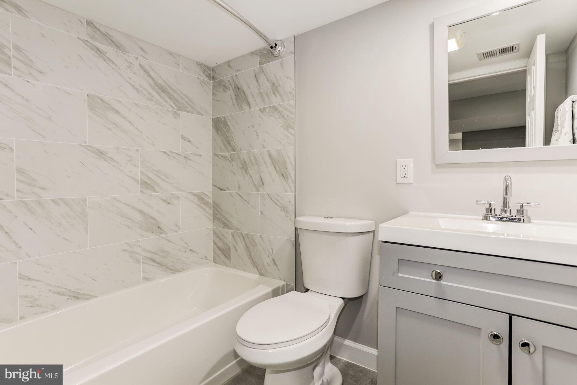 2117 Chapman Road Hyattsville, MD 20783 - Photo 23 of 26 Full Bath