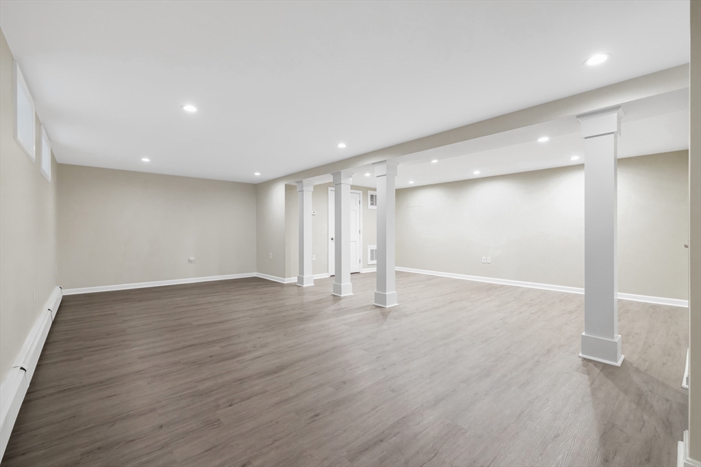 22 Bracebridge Road Newton, MA 02459 - Photo 28 of 39