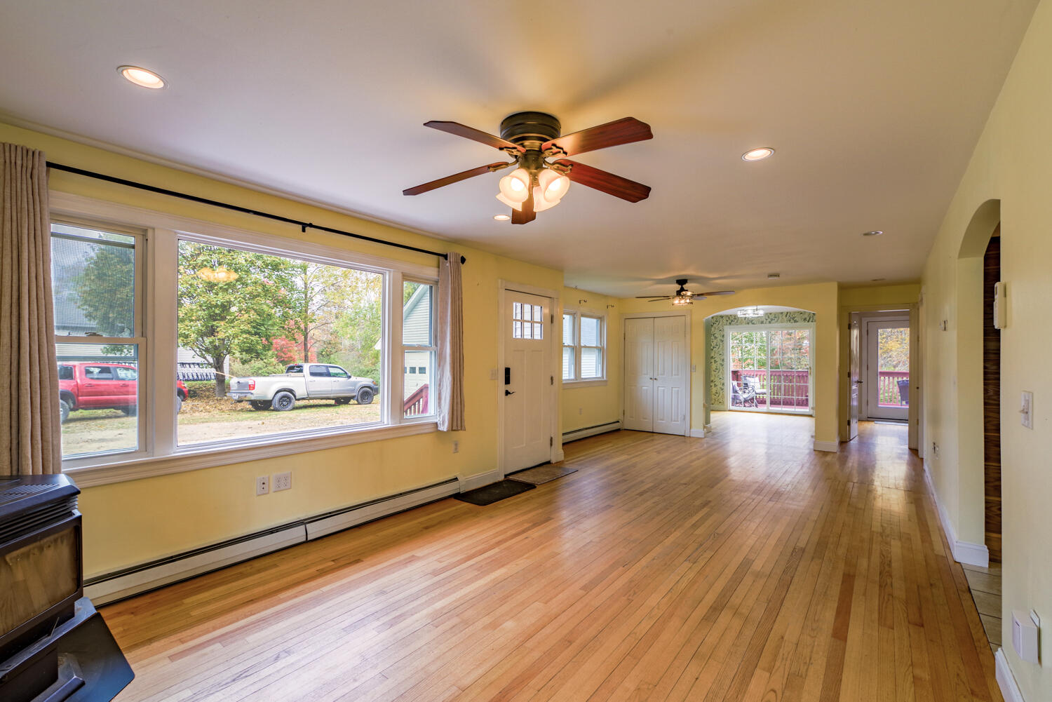 592 Main Street Orono, ME 04473 - Photo 7 of 28 592 Main Rd Eddington 05-(ZF-4685-56285-