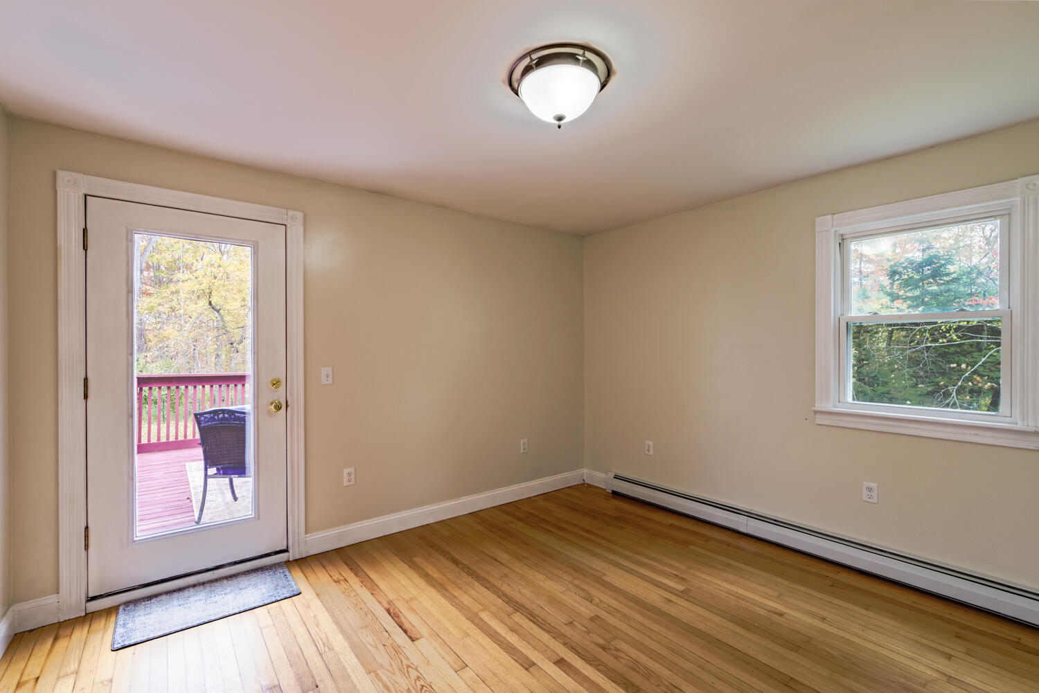 592 Main Street Orono, ME 04473 - Photo 10 of 28 592 Main Rd Eddington 13-(ZF-4685-56285-