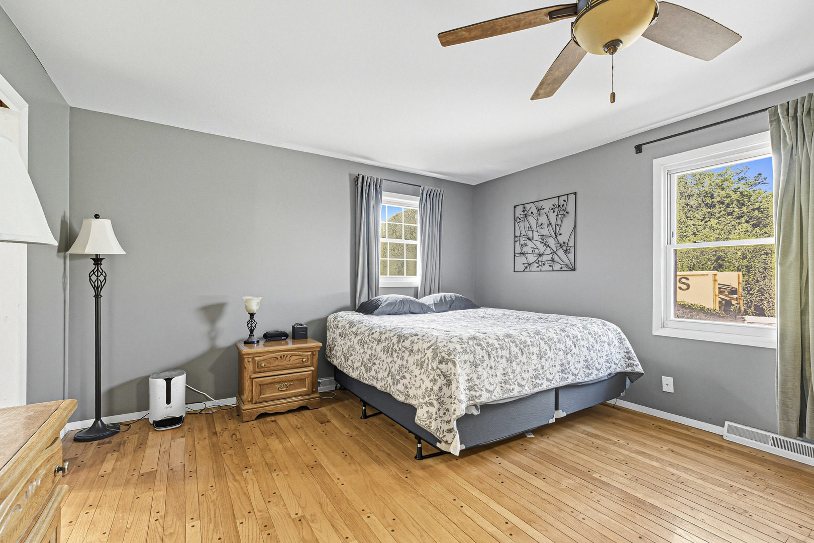 21182 Virginia Road DeKalb, IL 60115 - Photo 20 of 44 a bedroom with a bed and a window