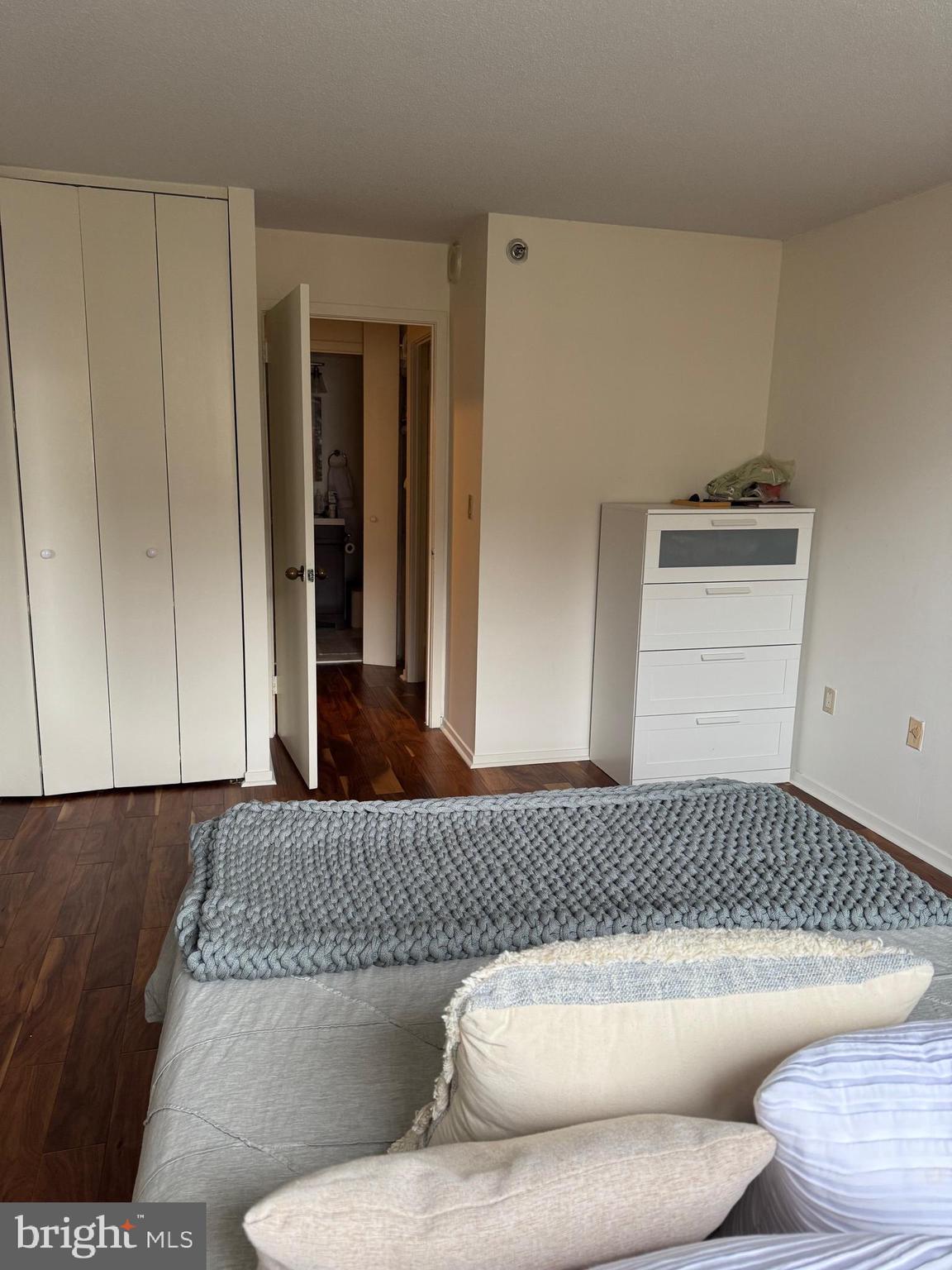 2020 Walnut Street, Unit 15K Philadelphia, PA 19103 - Photo 11 of 17