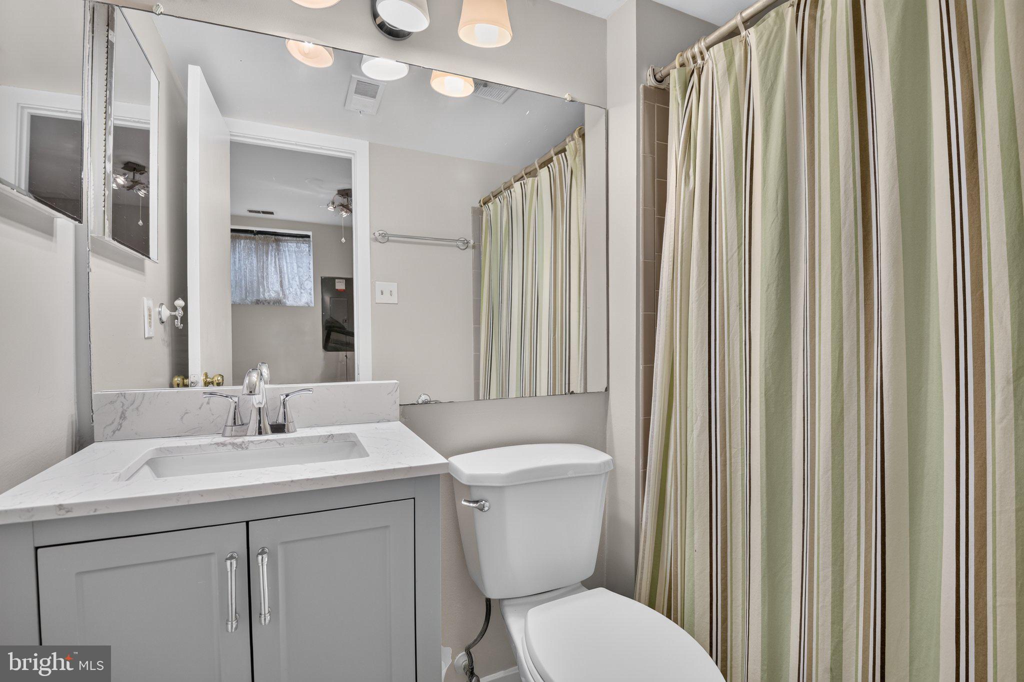 18722 Pier Point Place Gaithersburg, MD 20886 - Photo 23 of 25