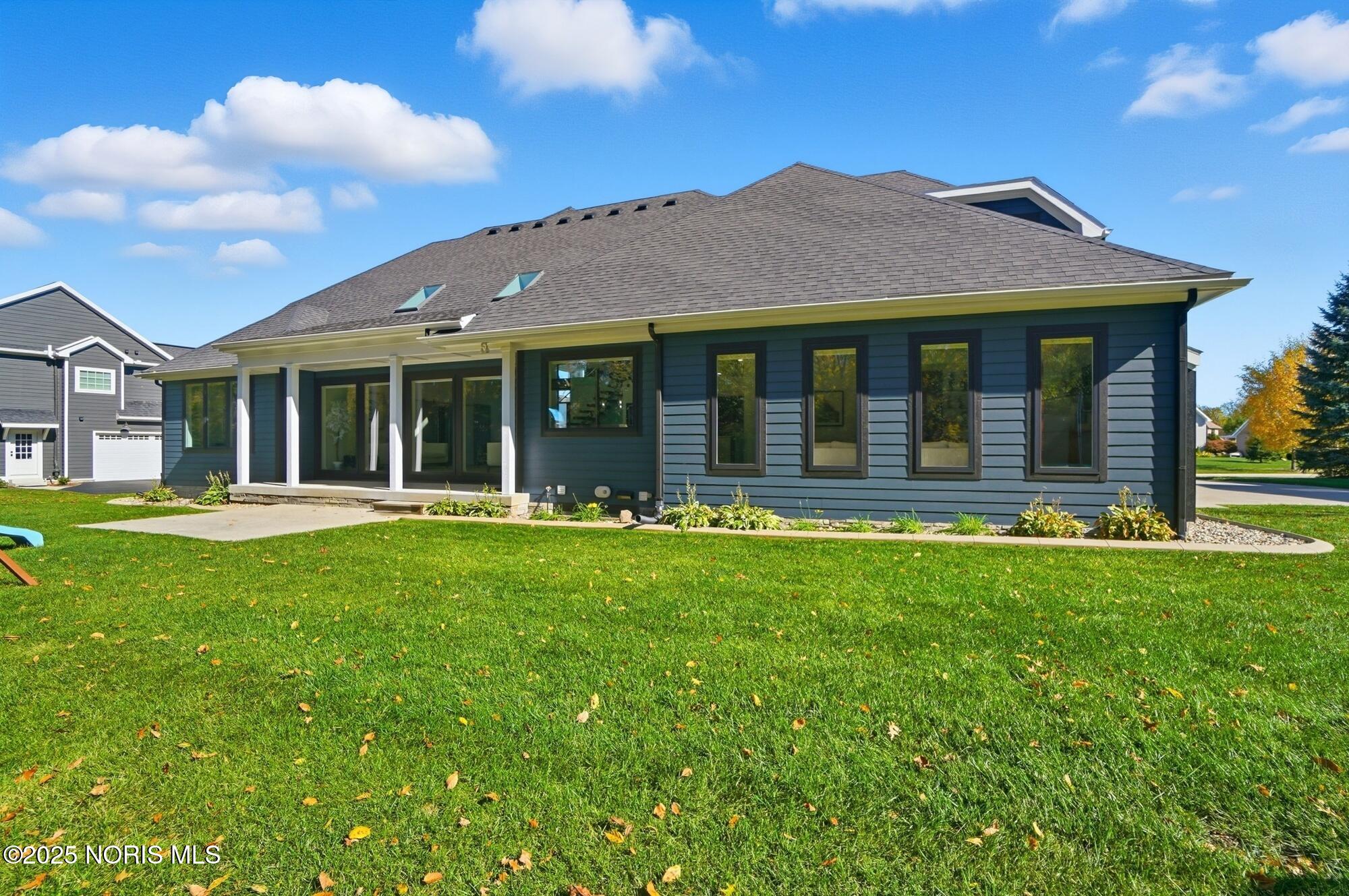 26077 Seminary Road Perrysburg, OH 43551 - Photo 97 of 104 097
