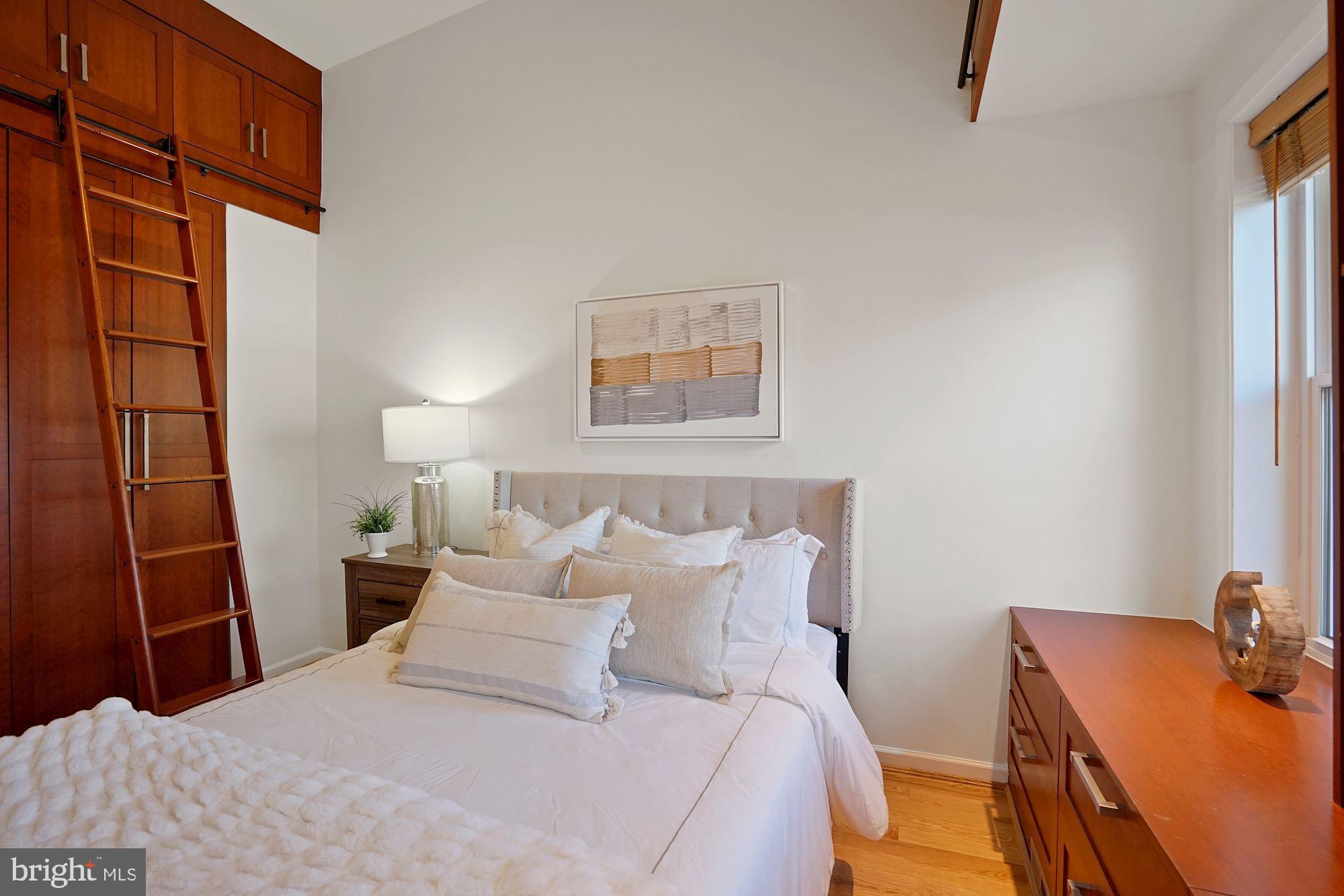 2207 12th Place Northwest Washington, DC 20009 - Photo 17 of 28 Bedroom #1