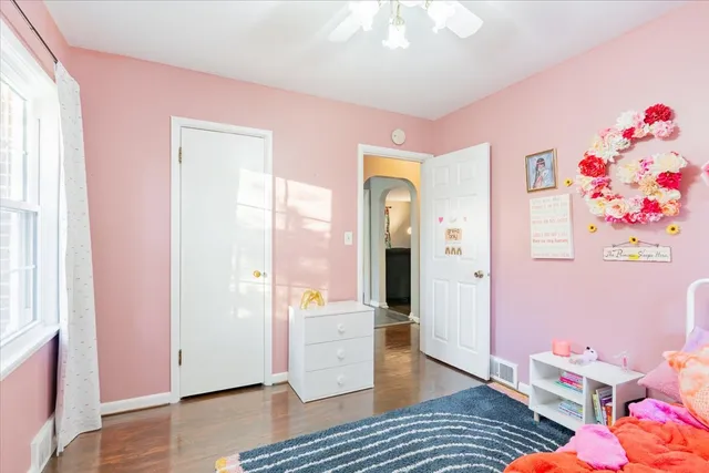 $185,900 | 27 University Court, Normal, IL 61761