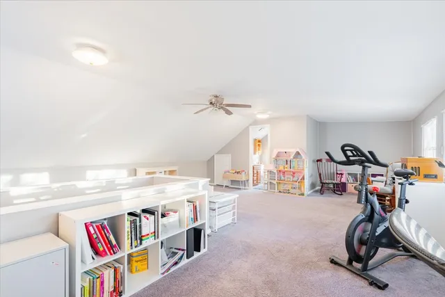 $185,900 | 27 University Court, Normal, IL 61761