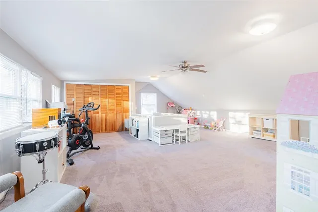 $185,900 | 27 University Court, Normal, IL 61761