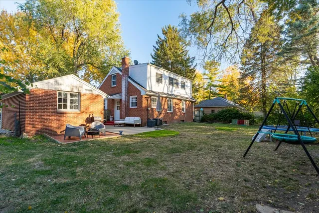 $185,900 | 27 University Court, Normal, IL 61761