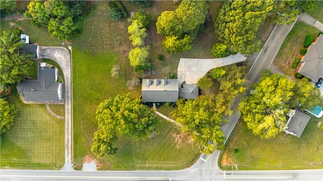 $445,000 | 1429 East Calhoun Street, Anderson, SC 29621