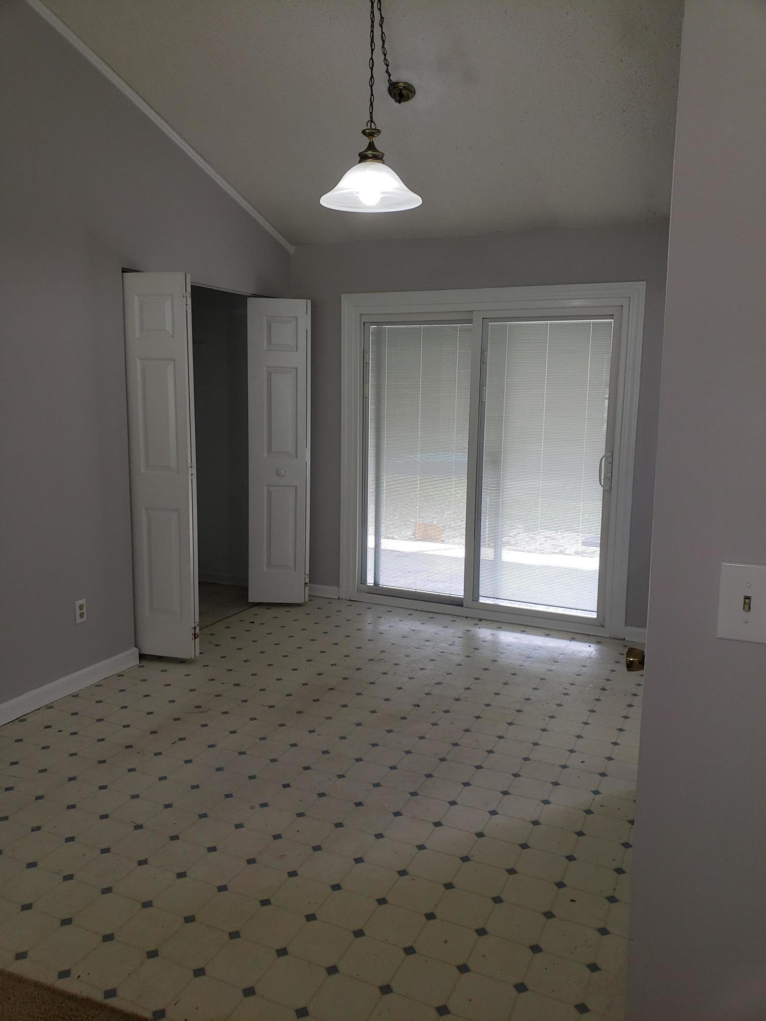 514 Laurel Ridge Road North Charleston, SC 29418 - Photo 6 of 20 Dining Room