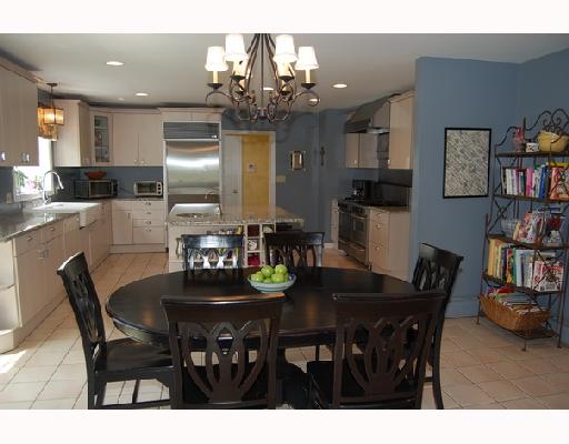 59 Greenfield Road Cumberland, RI 02864 - Photo 3 of 8 Kitchen.