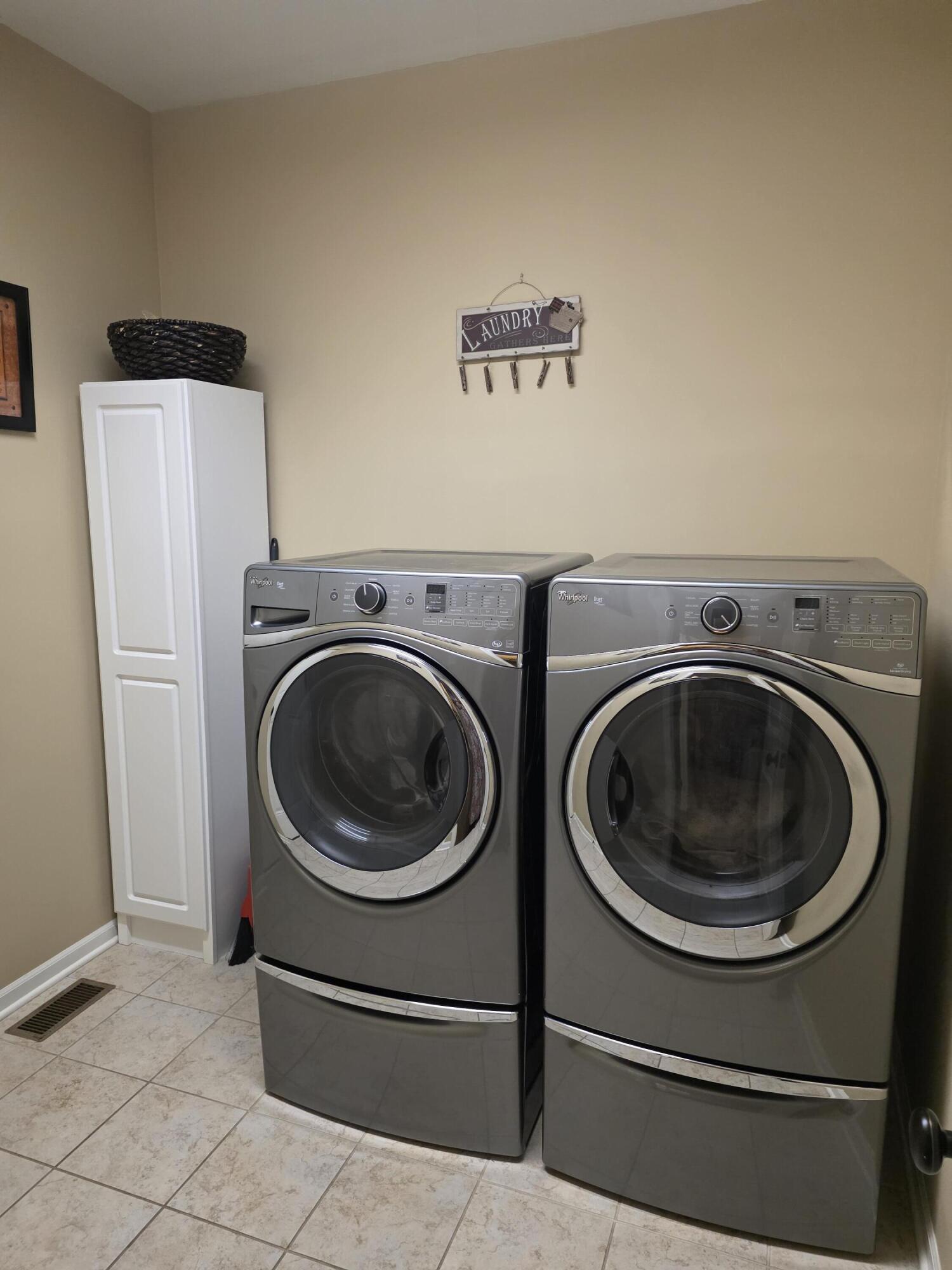 10251 California Street Crown Point, IN 46307 - Photo 16 of 34 1500x2000