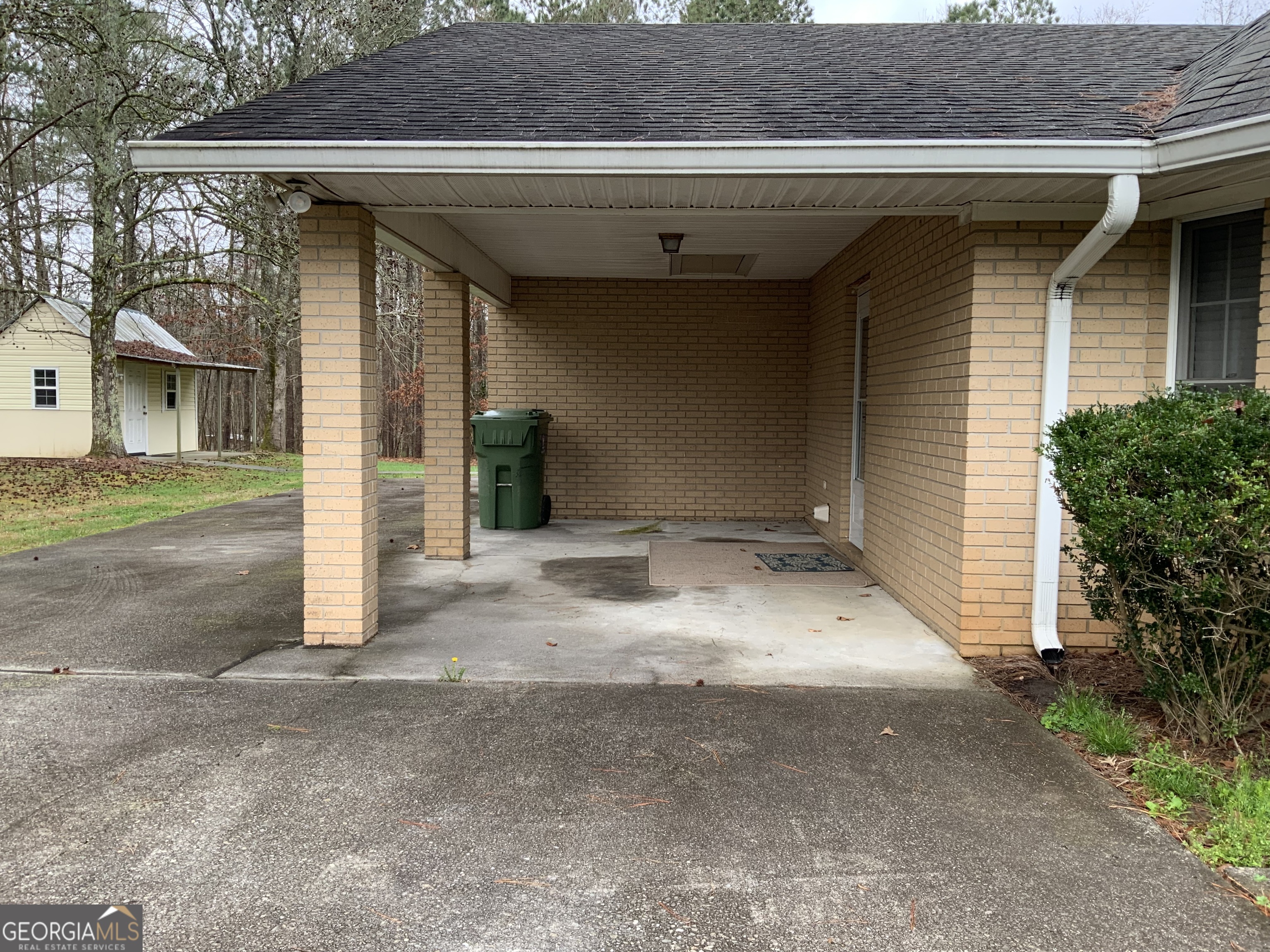 1781 Floyd Springs Road Northeast Armuchee, GA 30105 - Photo 3 of 23