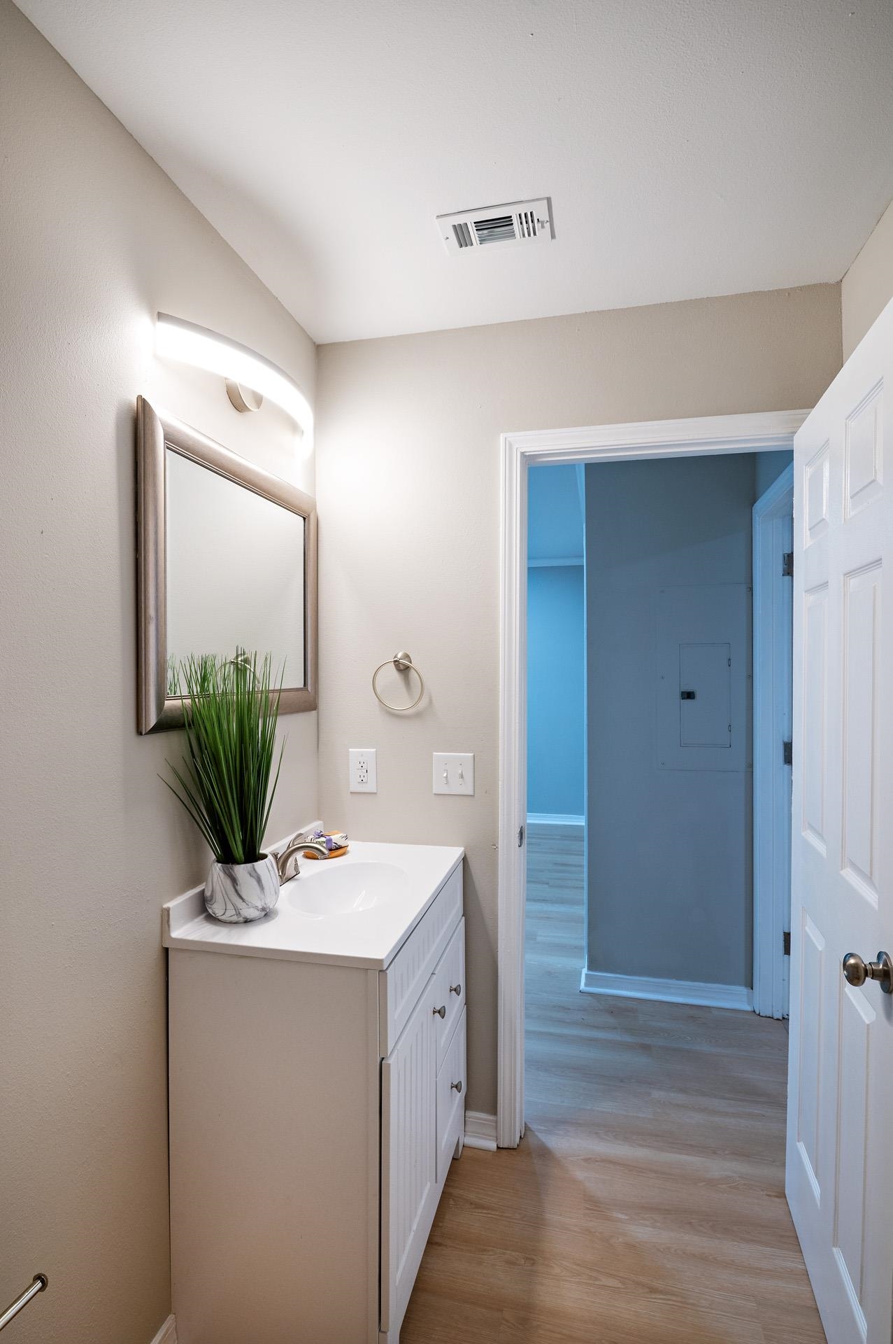 13474 Rooster Lane Foley, AL 36535 - Photo 29 of 39 Bathroom