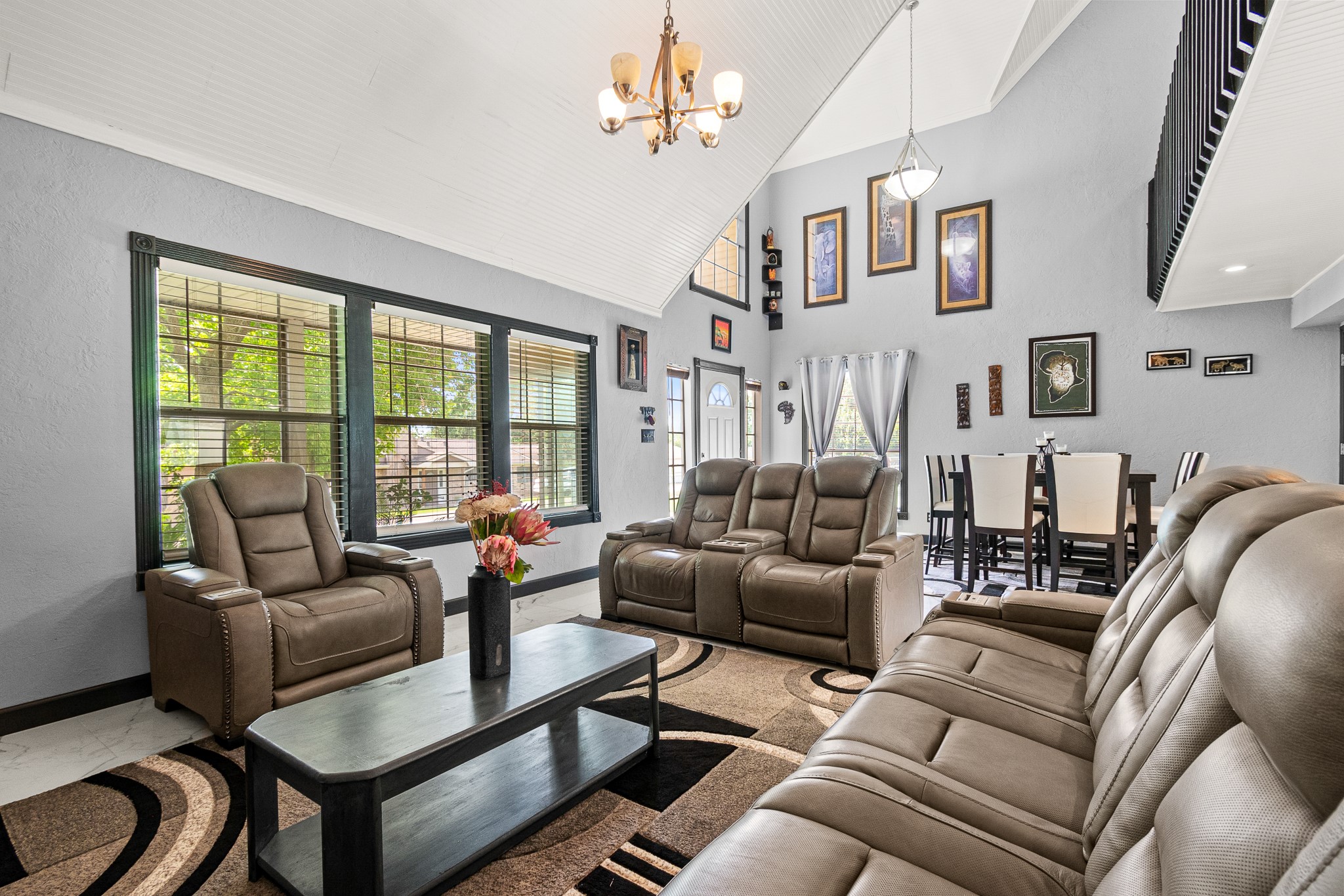 20 Clearview Point Blank, TX 77364 - Photo 8 of 44 a living room with furniture and a large window