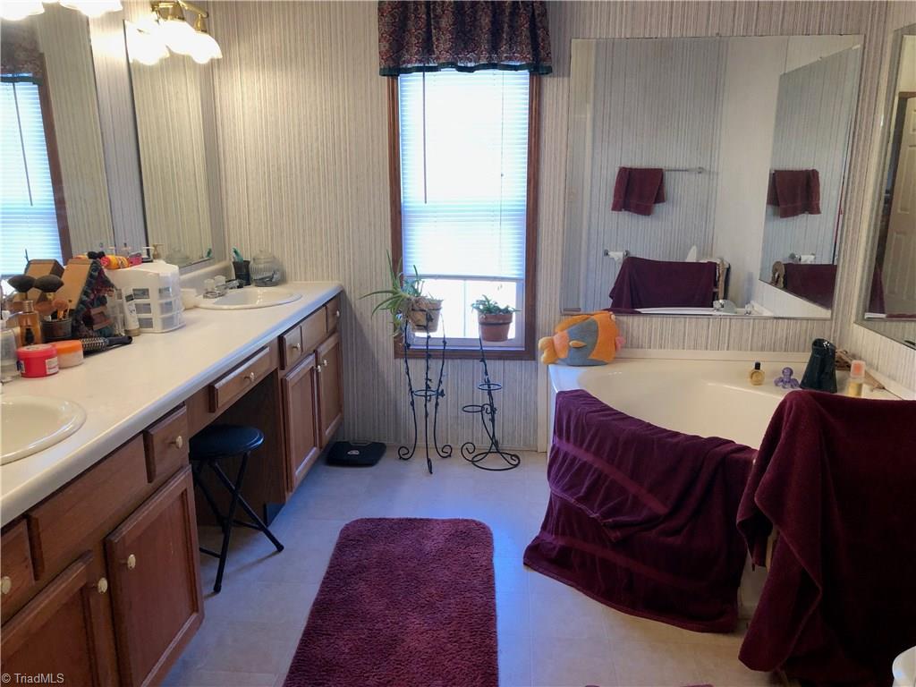 4981 Cashatt Road Trinity, NC 27370 - Photo 22 of 30