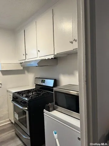 a close view of washer and dryer