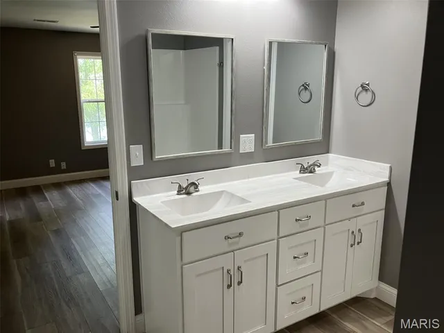 $499,900 | 400 East Deerwood Drive, Unit 400 & 402, Jackson, MO 63755